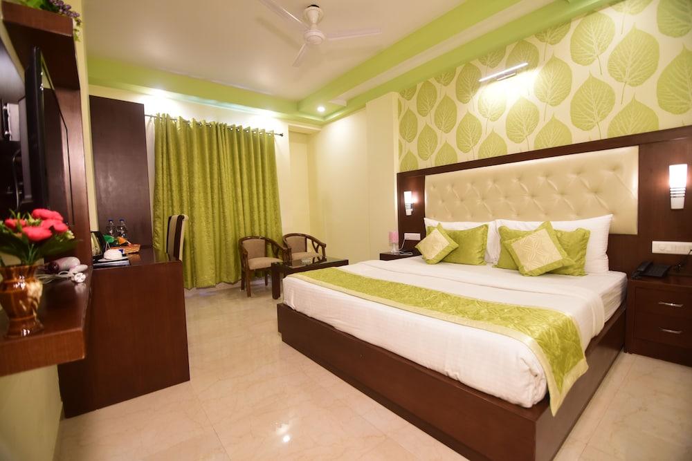 Hotel Varanasi Inn מראה חיצוני תמונה