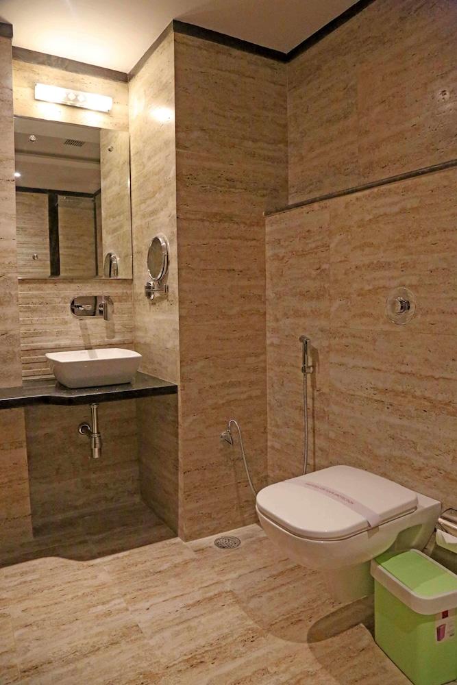 Hotel Varanasi Inn מראה חיצוני תמונה